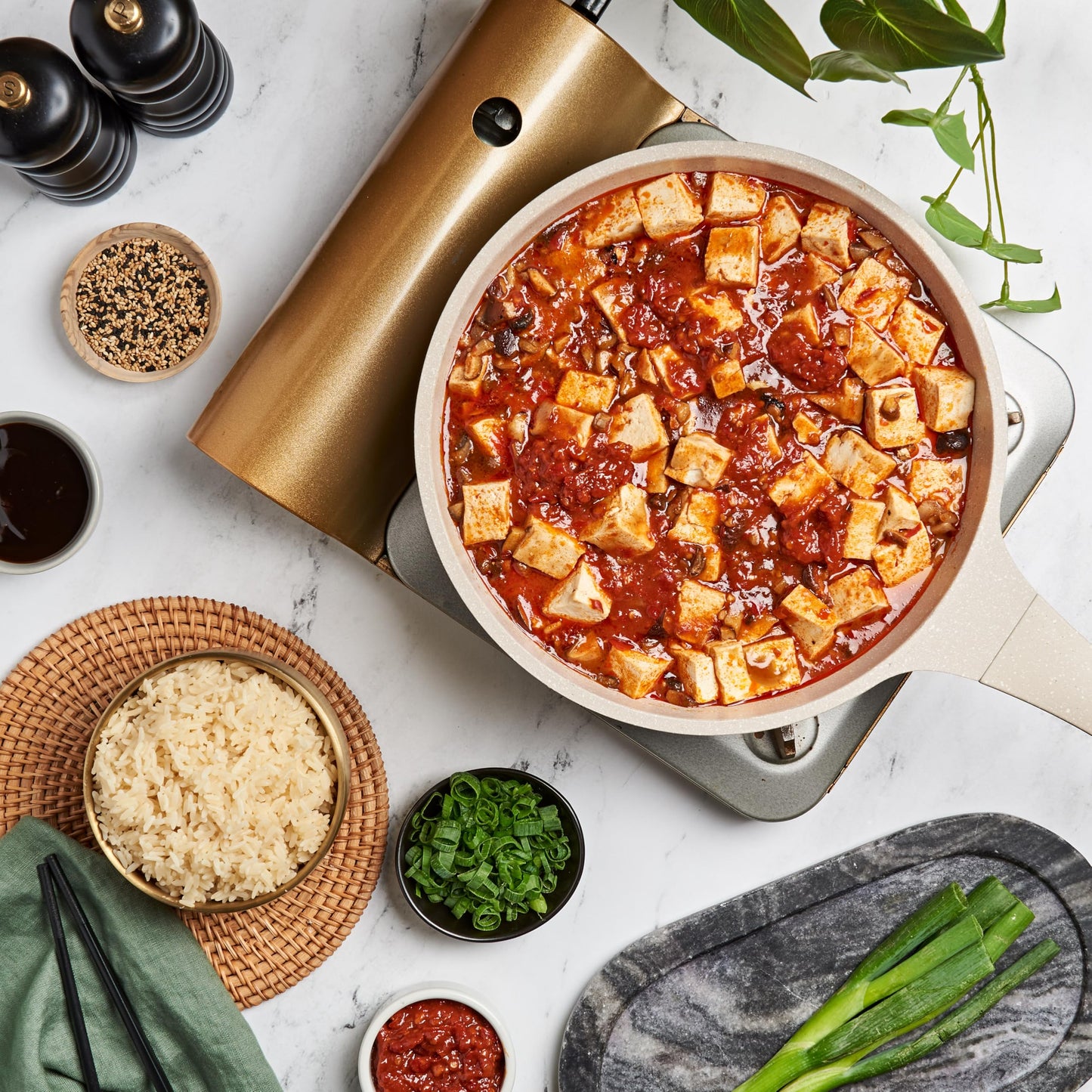 LKK Chilli & Bean Sauce Toban Djan, 368 g